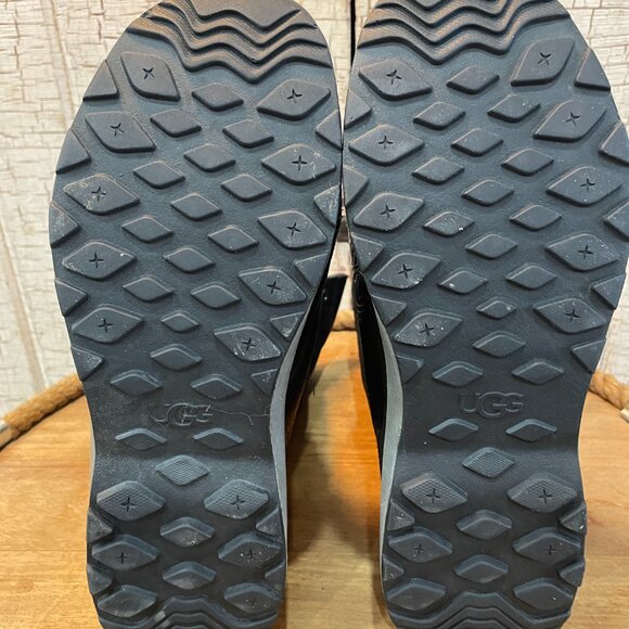 UGG Women's Adirondack III winter boots Leather Black Women 's 9 - Picture 5 of 7